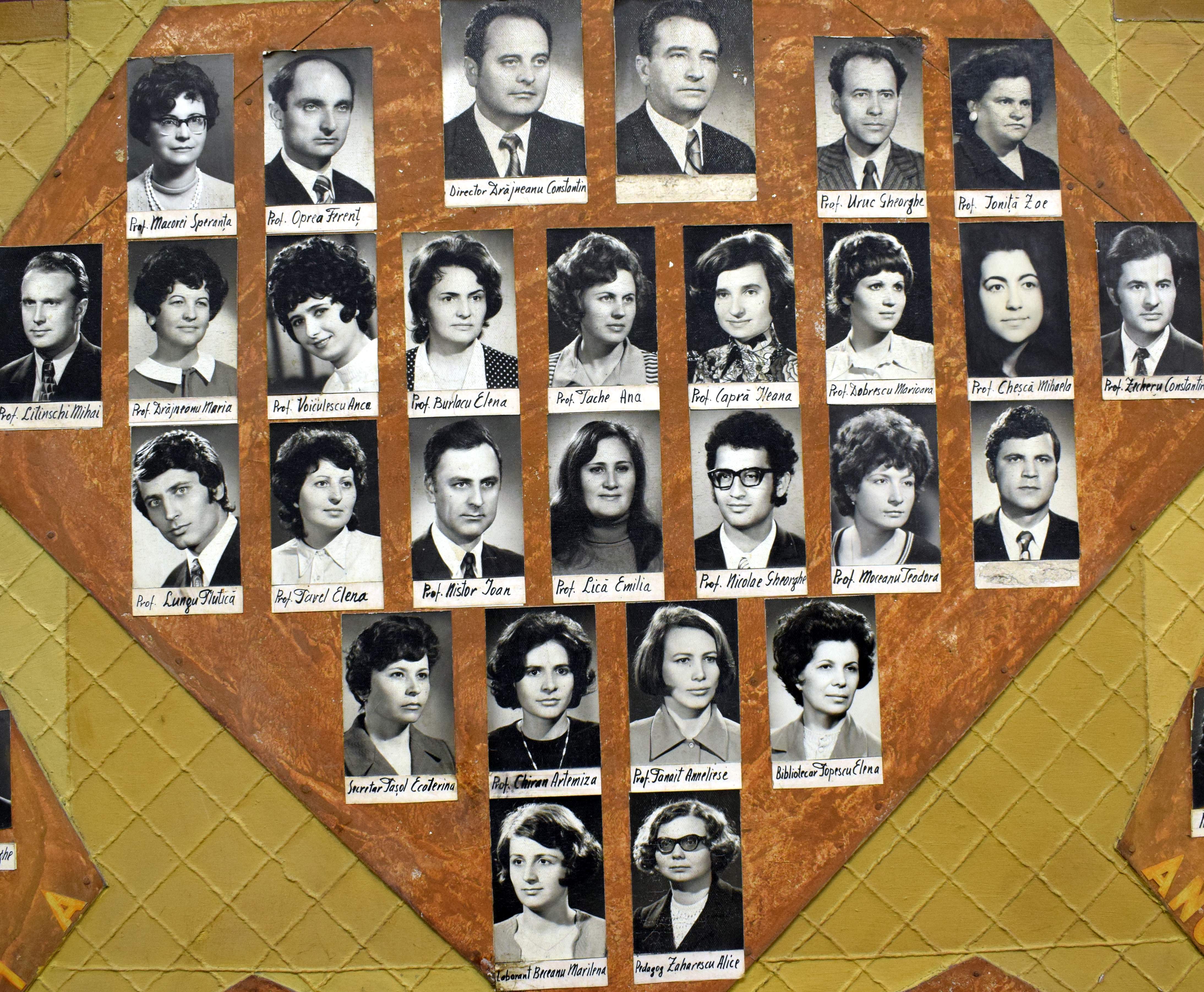 1975